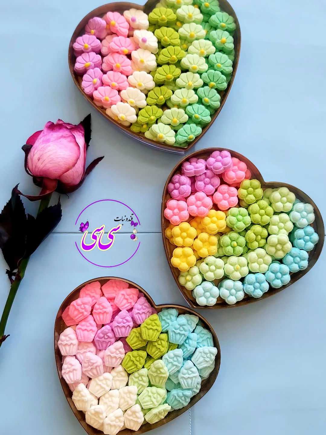 قند تزئینی  فانتزی خوراکی  میوه ای نیلوفر کاپ کیک و گل پنبه   ۲۲۰ گرمی سیسی